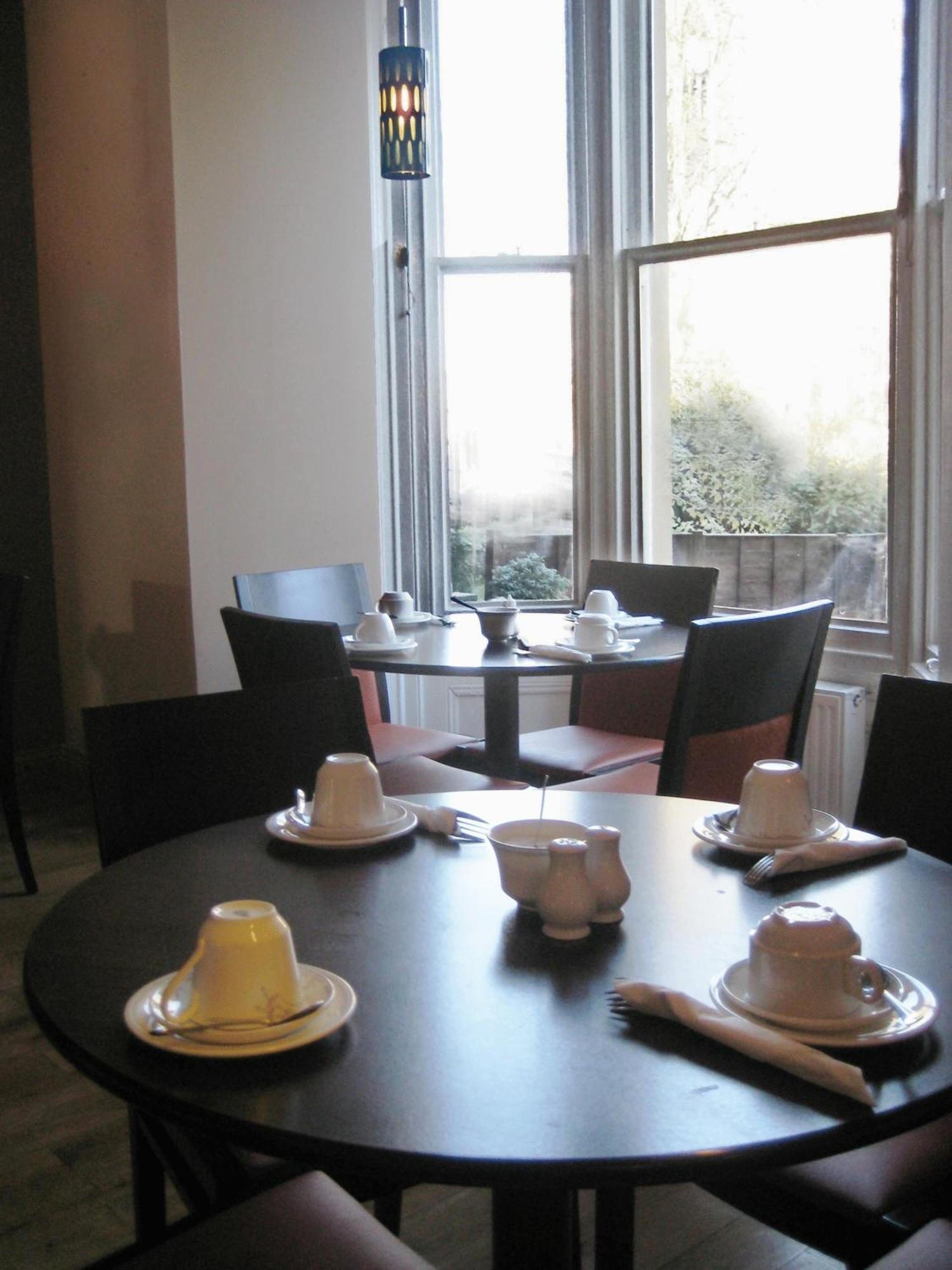 The Abbey Lodge Hotel Bradford  Exterior photo